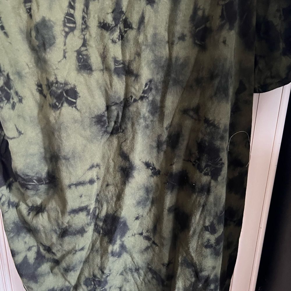 Electric & Rose Oversized Tie Dye Tee T-Shirt Sz M